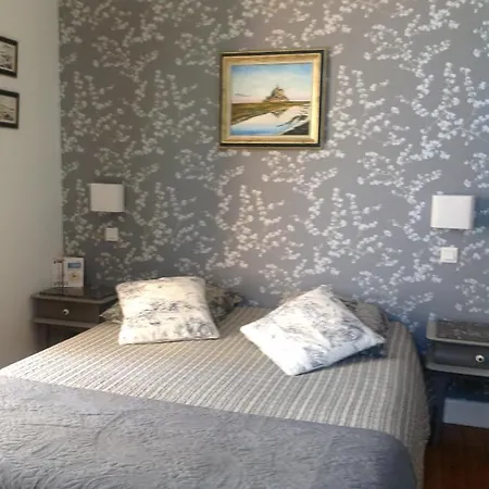 Chanteraine 3* Fleury